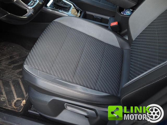 VOLKSWAGEN T-Roc usata 36