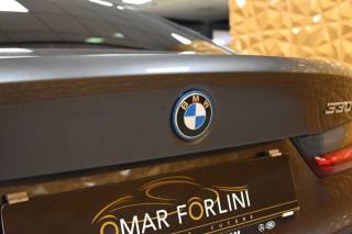 BMW 330 usata 25