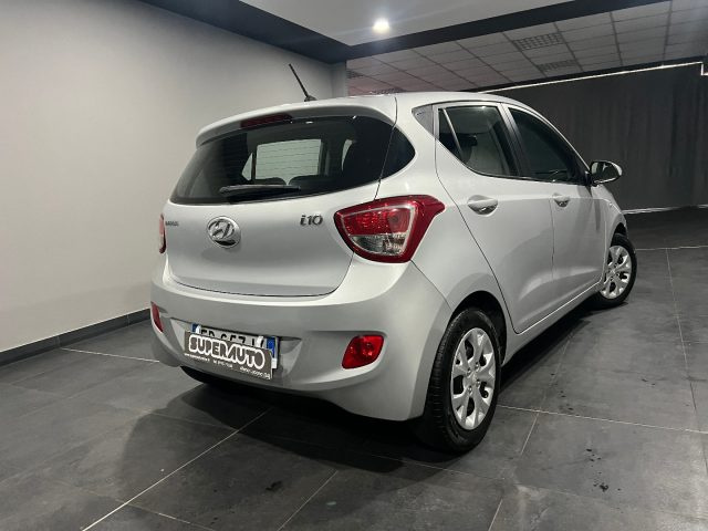 HYUNDAI i10 usata, con Airbag laterali
