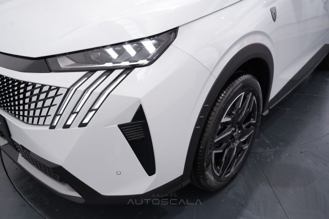 PEUGEOT 3008 usata, con Isofix