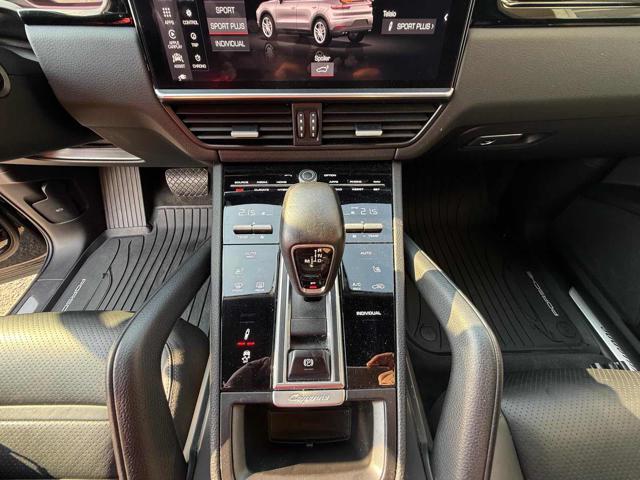 PORSCHE Cayenne usata, con Fendinebbia