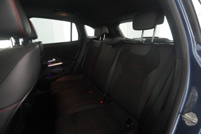 MERCEDES-BENZ CLA usata 3