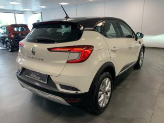 RENAULT Captur usata, con Autoradio