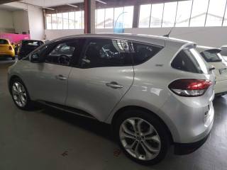 RENAULT Scenic usata, con Fendinebbia