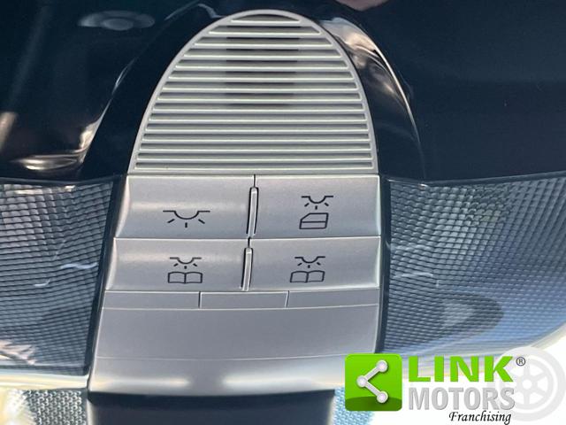 MERCEDES-BENZ SLK 200 usata, con Bluetooth