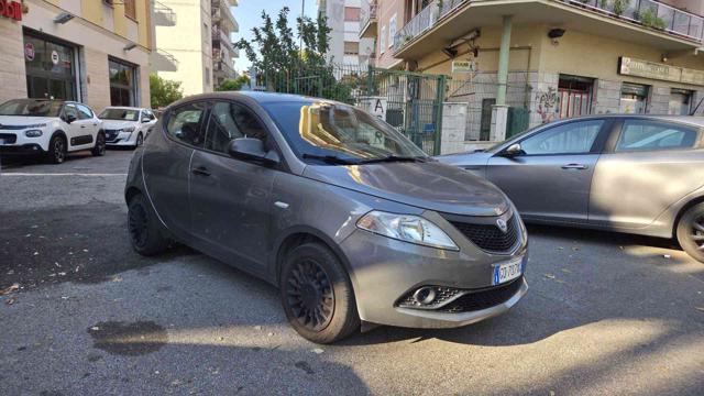 LANCIA Ypsilon usata, con Airbag Passeggero