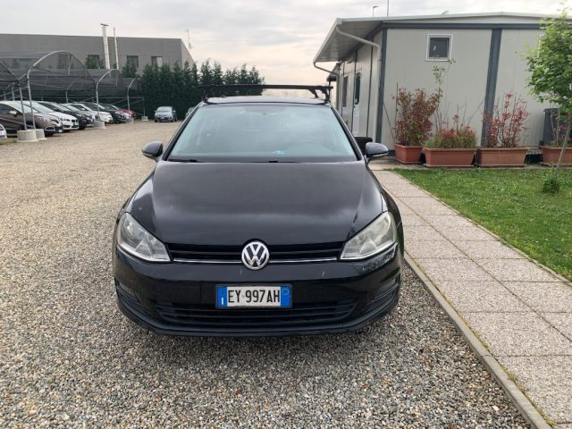VOLKSWAGEN Golf usata, con Airbag