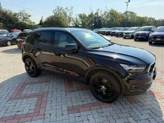 VOLVO XC40 usata, con Airbag laterali