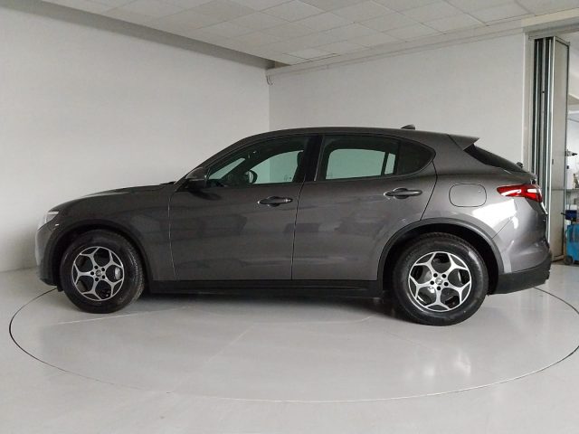 ALFA ROMEO Stelvio usata, con Airbag laterali