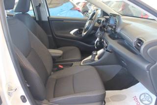TOYOTA Yaris usata, con Controllo trazione