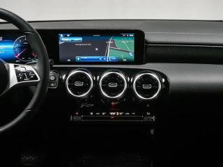 MERCEDES-BENZ CLA 180 usata, con Cerchi in lega