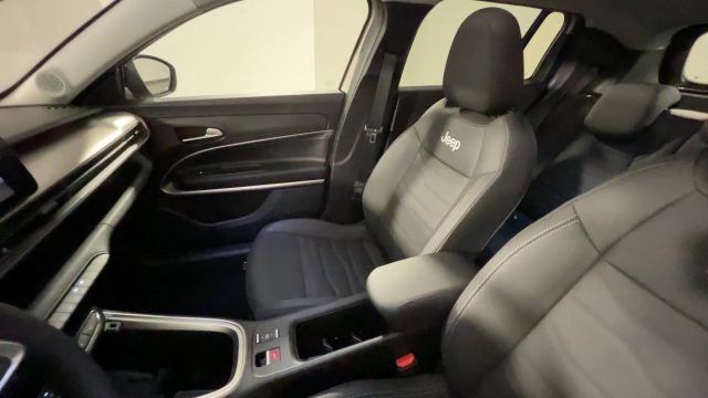 JEEP Avenger usata, con Sensori di parcheggio posteriori