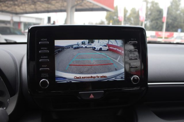 TOYOTA Yaris usata, con Riconoscimento dei segnali stradali