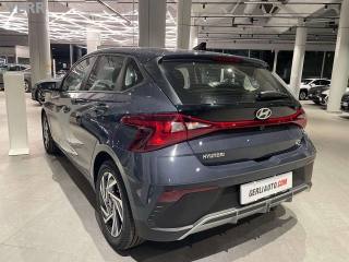 HYUNDAI i20 usata, con Volante in pelle