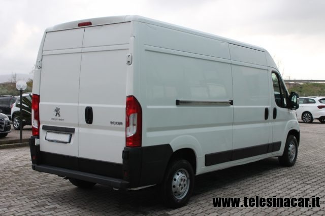 PEUGEOT usata 4