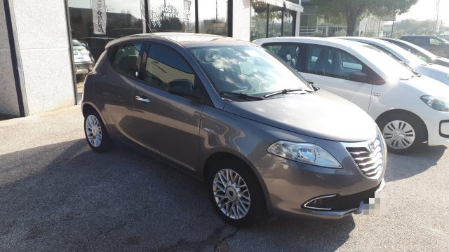 LANCIA Ypsilon usata, con Airbag Passeggero