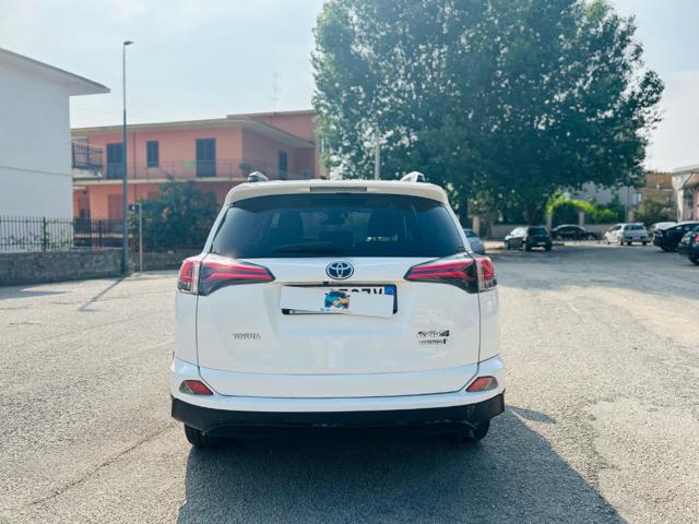TOYOTA RAV 4 MY23 usata, con Airbag laterali