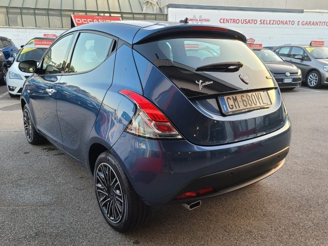 LANCIA Ypsilon usata, con Autoradio