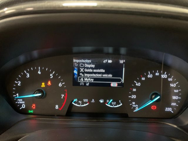 FORD Puma usata, con USB