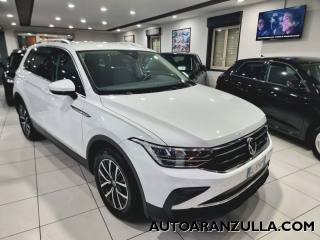VOLKSWAGEN Tiguan usata, con Airbag laterali