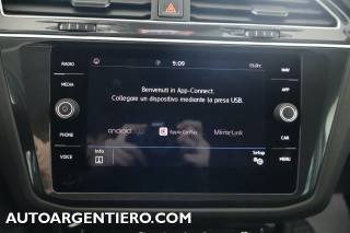 VOLKSWAGEN Tiguan usata, con Park Distance Control