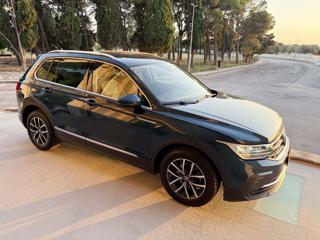 VOLKSWAGEN Tiguan usata, con Airbag laterali