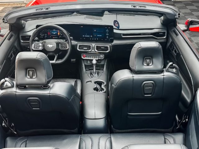 FORD Mustang usata, con Volante in pelle