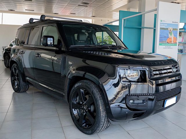 LAND ROVER Defender usata, con Fendinebbia
