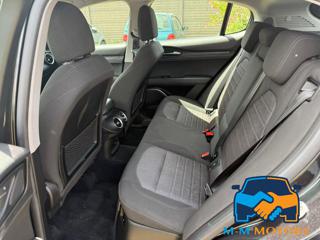 ALFA ROMEO Stelvio usata, con Fari Xenon