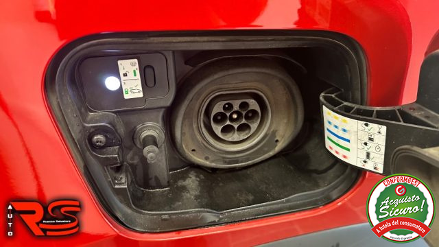 RENAULT Captur usata, con Autoradio digitale