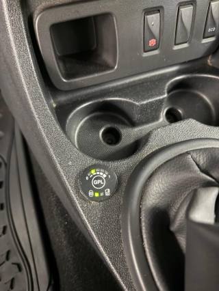 DACIA Duster usata, con Sistema di navigazione
