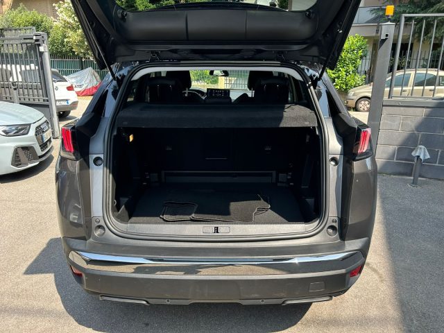 PEUGEOT 3008 usata, con Park Distance Control