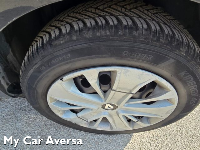 RENAULT Clio usata, con Controllo trazione