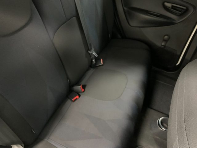 LANCIA Ypsilon usata, con Park Distance Control