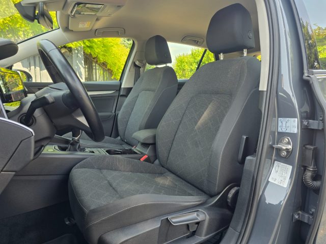VOLKSWAGEN Golf usata 96