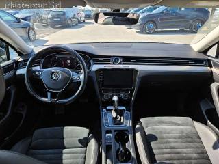 VOLKSWAGEN Passat usata, con Regolazione elettrica sedili