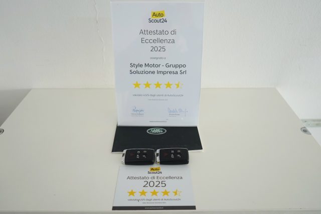 LAND ROVER Range Rover Velar usata, con Fari LED