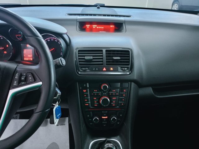 OPEL Meriva usata, con Sedile posteriore sdoppiato