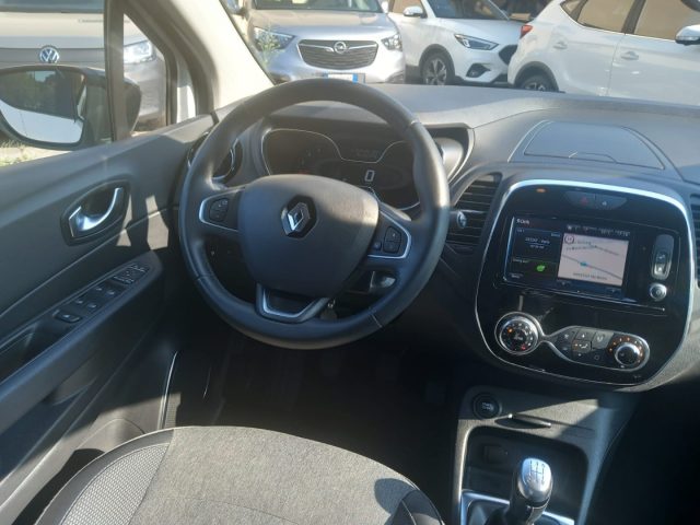 RENAULT Captur usata, con Volante in pelle