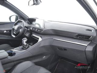 PEUGEOT 3008 usata 11