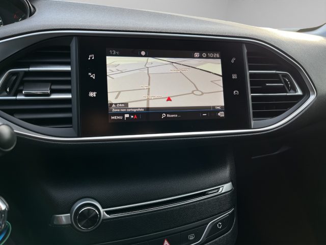 PEUGEOT 308 usata, con Autoradio digitale