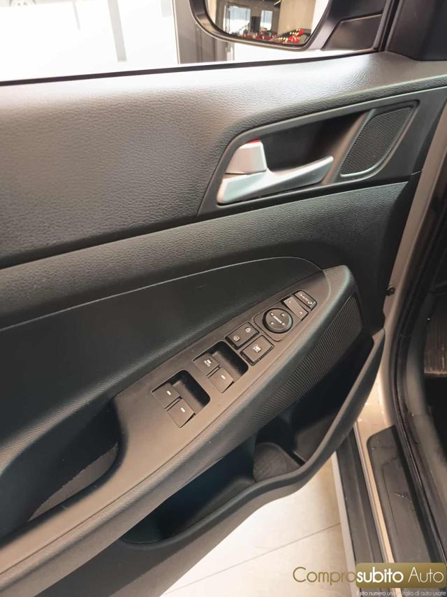 HYUNDAI Tucson usata 31