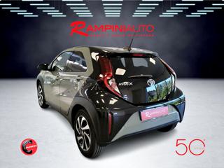 TOYOTA Aygo X usata 9