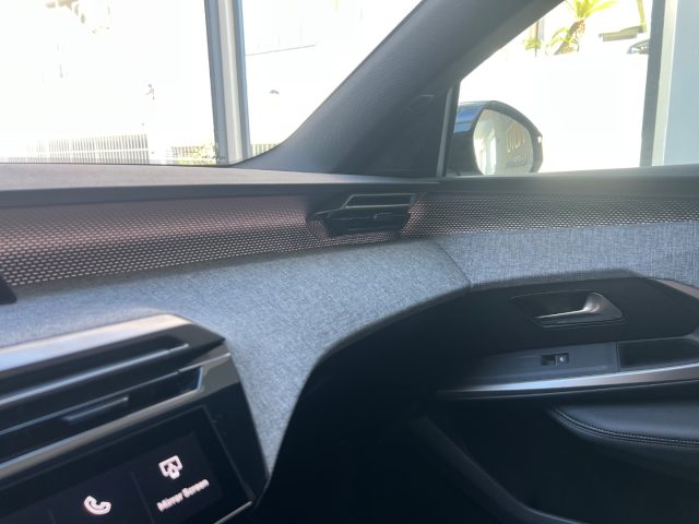 PEUGEOT 3008 usata, con Controllo vocale