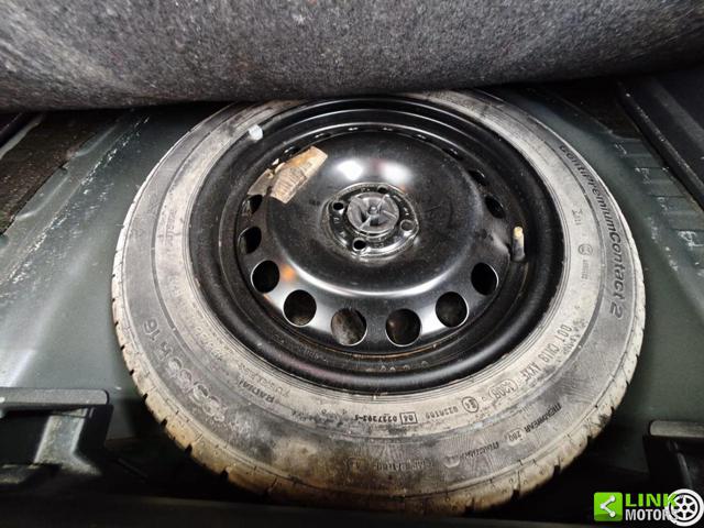 OPEL Corsa usata, con Specchietti laterali elettrici