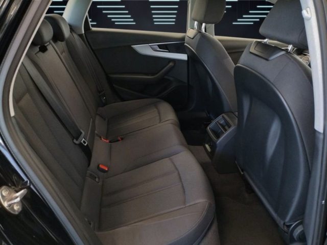 AUDI A4 usata 16