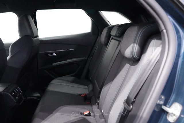 PEUGEOT 3008 usata, con Sensore di luce
