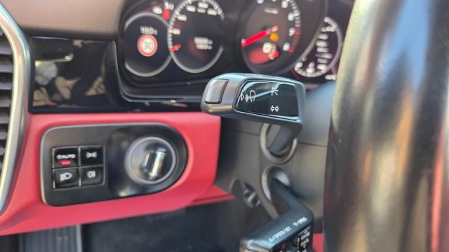 PORSCHE Cayenne usata, con Chiusura centralizzata telecomandata