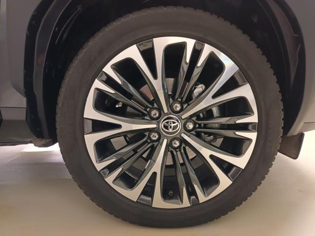 TOYOTA Yaris Cross usata, con Cronologia tagliandi