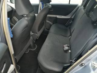 TOYOTA Yaris usata, con Specchietti laterali elettrici